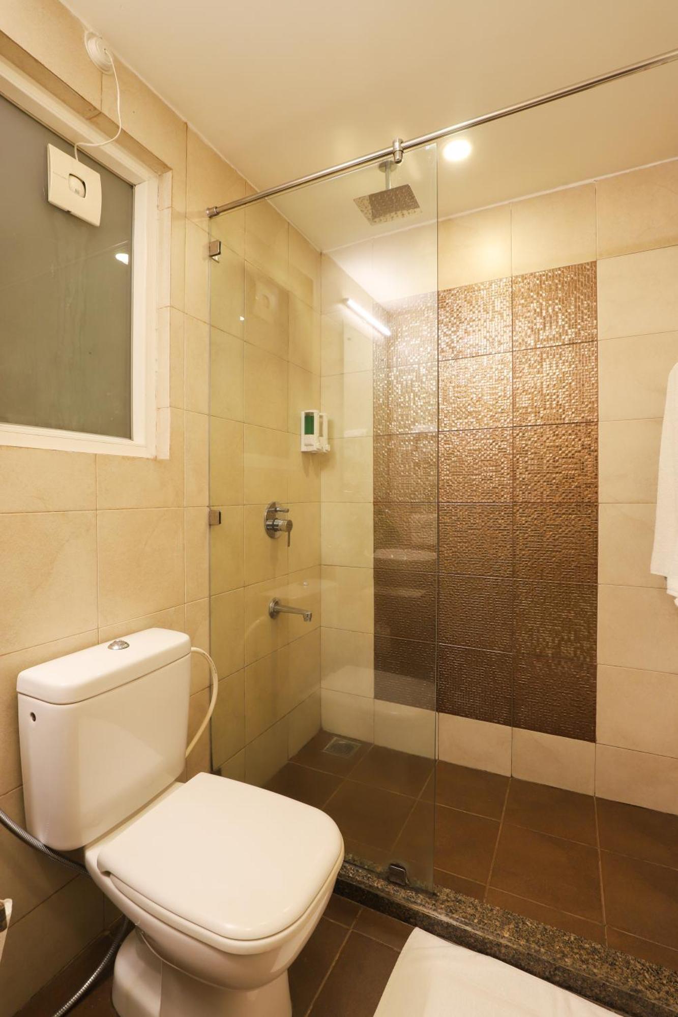 Veera Strand Park Serviced Apartments Near 卡兰古特 外观 照片