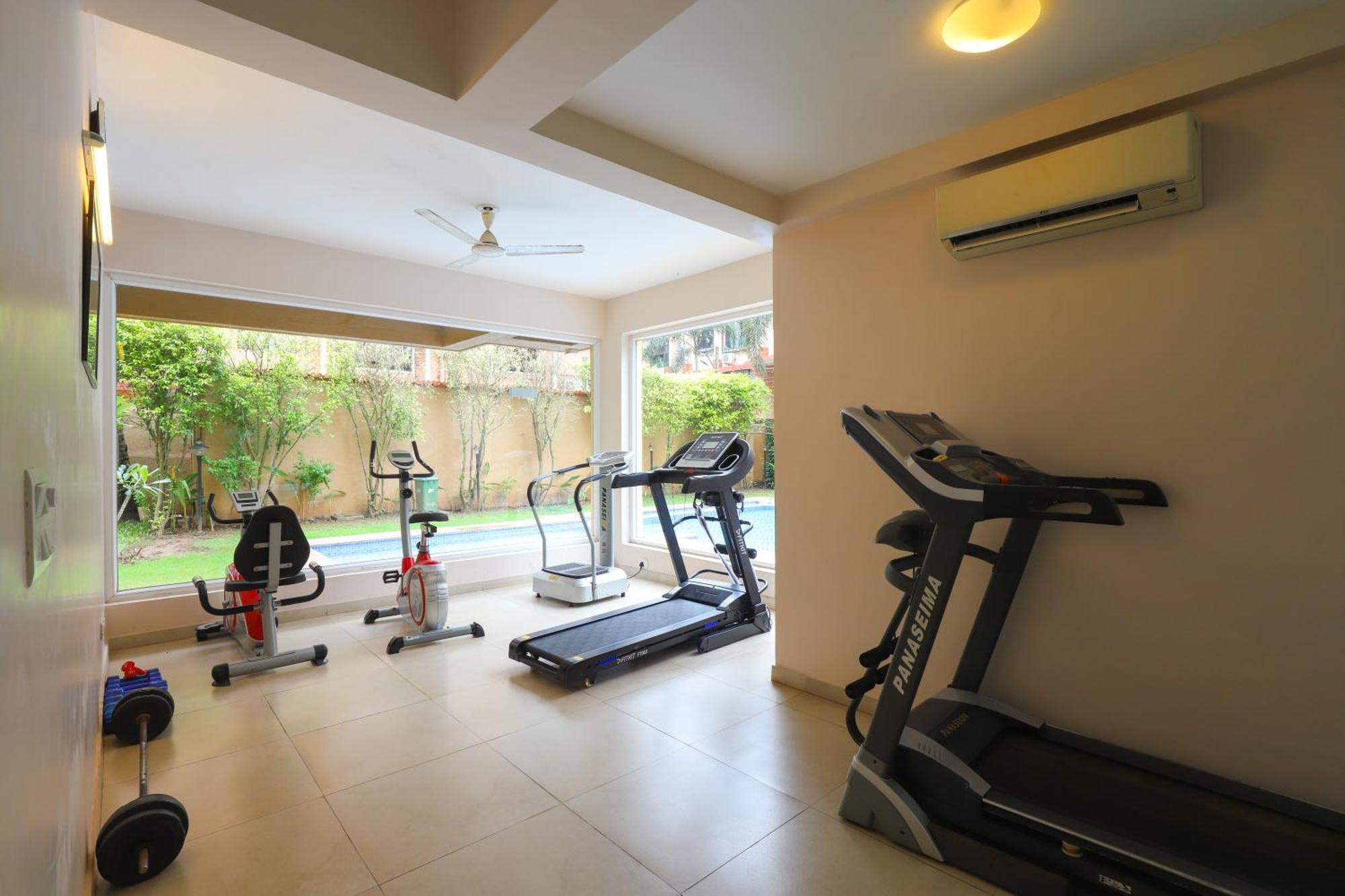 Veera Strand Park Serviced Apartments Near 卡兰古特 外观 照片